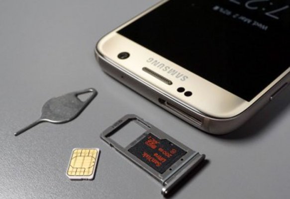 Samsung Galaxy S7 Edge ikkita “SIM-karta” va “microSD”ni sig'dira oladi