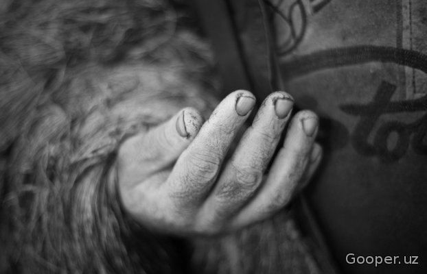 Qirg'izistonlik inson savdosi qurboni Qozog'istondagi qulligi haqida hikoya qilib berdi