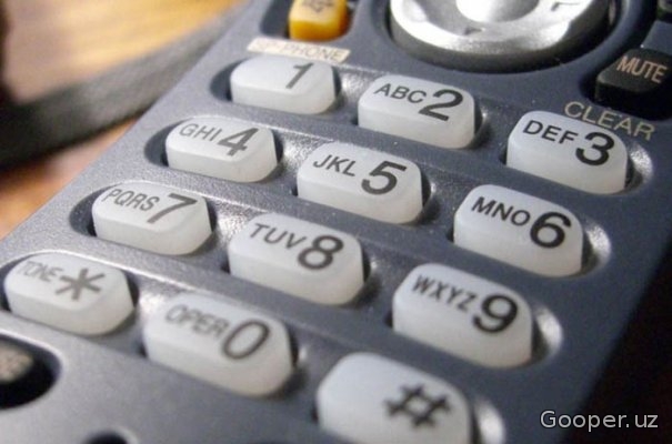 Nega telefon tugmachalari aynan shunday ko'rinishda joylashtirilgan?