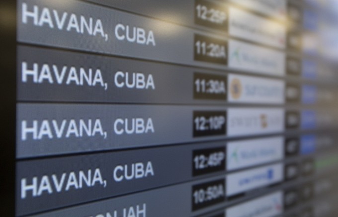 AQSh va Kuba to‘g‘ridan-to‘g‘ri aviaqatnovlarni tiklash bo‘yicha kelishuvni imzoladi