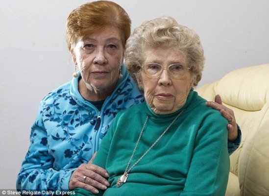 Britaniya hukumati 92 yoshli ayolni mamlakatdan chiqarib yuborishga qaror qildi