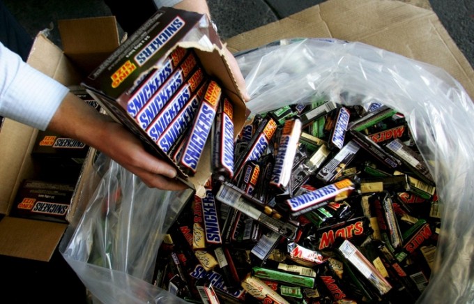 Mars tarkibida plastik aniqlangani uchun dunyoning 55 mamlakatidan shokolad mahsulotlarini qaytarib olmoqda