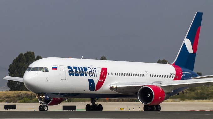 Rossiyaning AZUR air aviakompaniyasi samolyoti Toshkentga favqulodda qo‘ndi